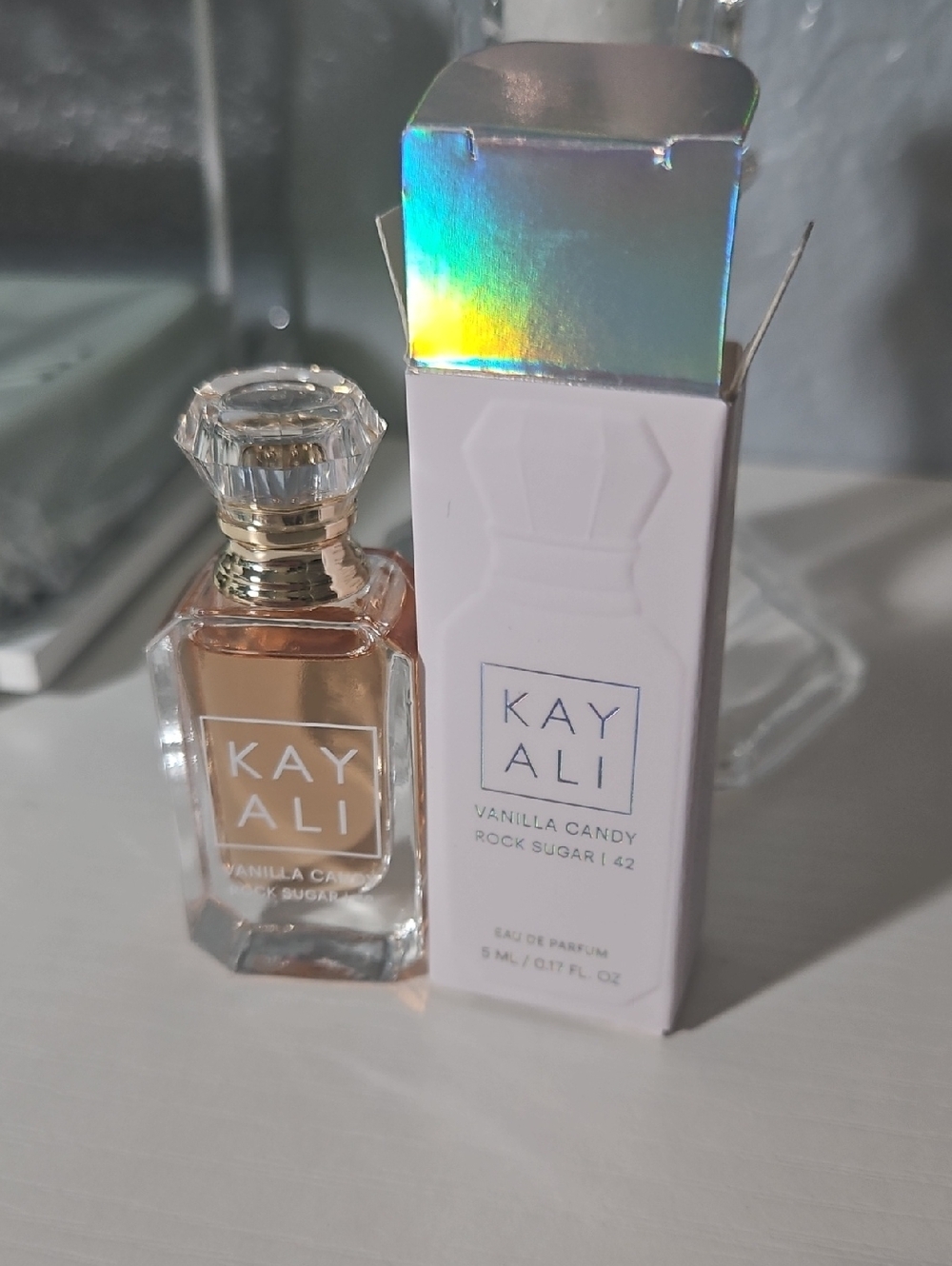 Kayali Vanilla Candy - Picture 6 of 6